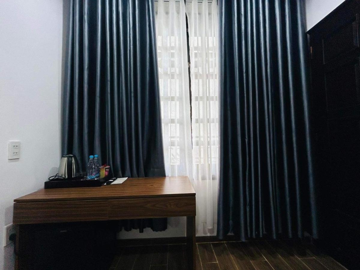 La Nha Homestay Hue Exteriör bild
