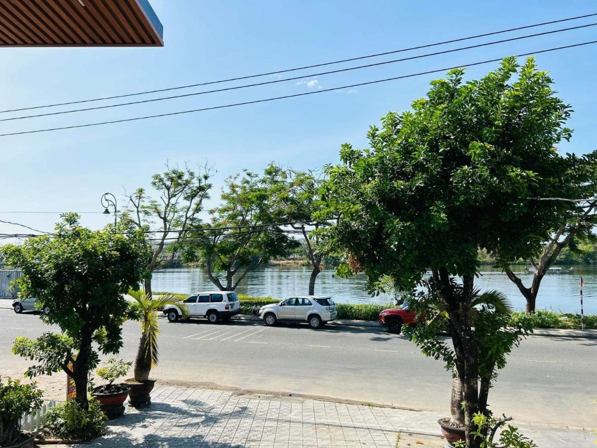La Nha Homestay Hue Exteriör bild