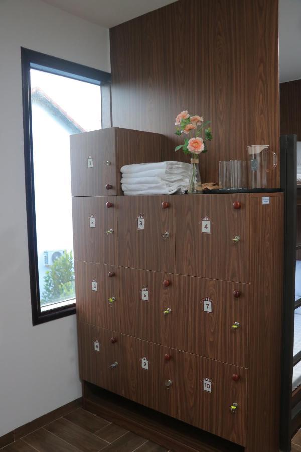 La Nha Homestay Hue Exteriör bild