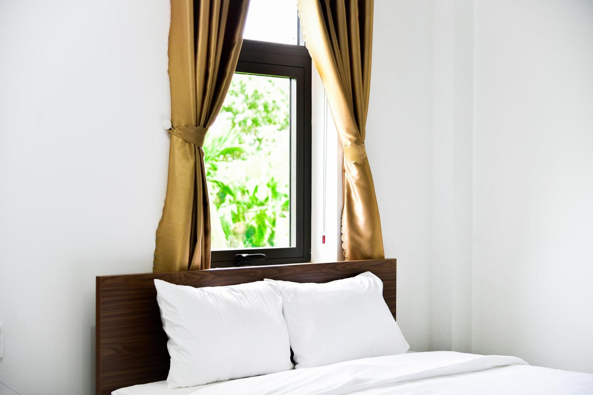 La Nha Homestay Hue Exteriör bild