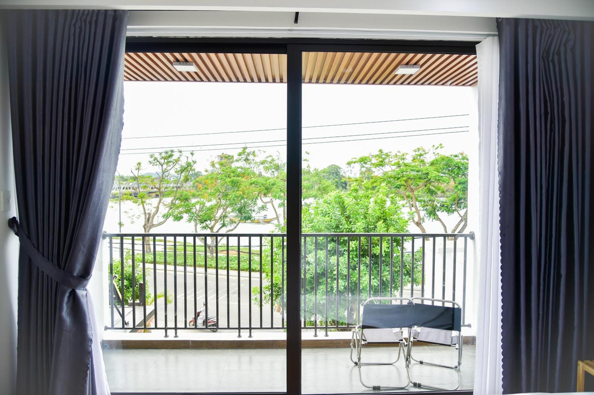 La Nha Homestay Hue Exteriör bild